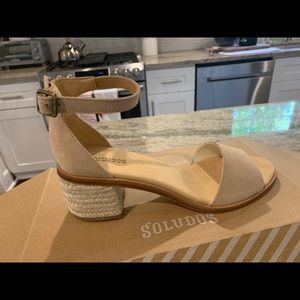 NWT Soludos Sorrento Midheel in Blush